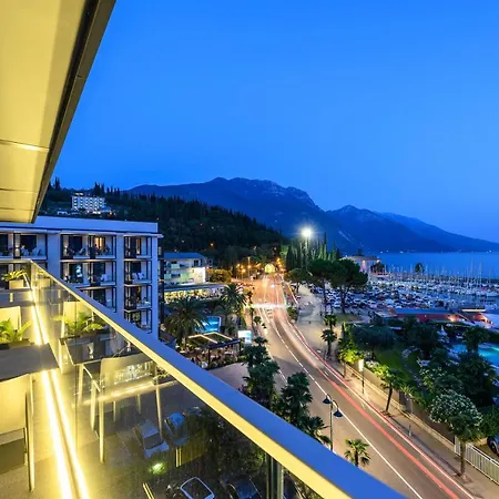 Otel Riviera