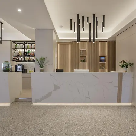 Riviera Otel